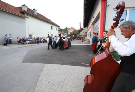 Slovesnost ob15. obletnici  Notranjskega domoljubnega društva General Maister Unec 48 Foto Ljubo Vukelič